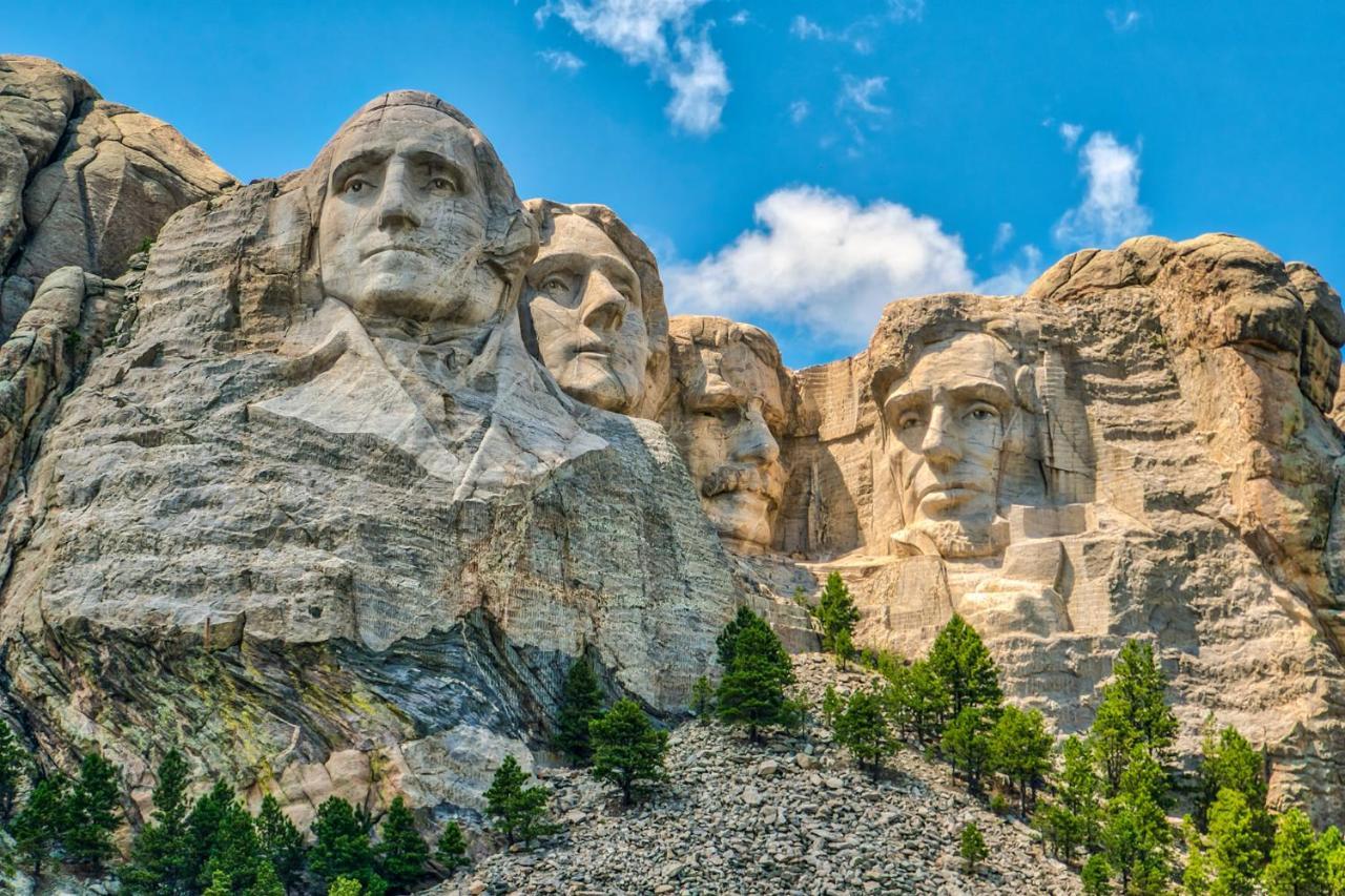 Comfort Inn & Suites Rapid City Near Mt Rushmore Bagian luar foto