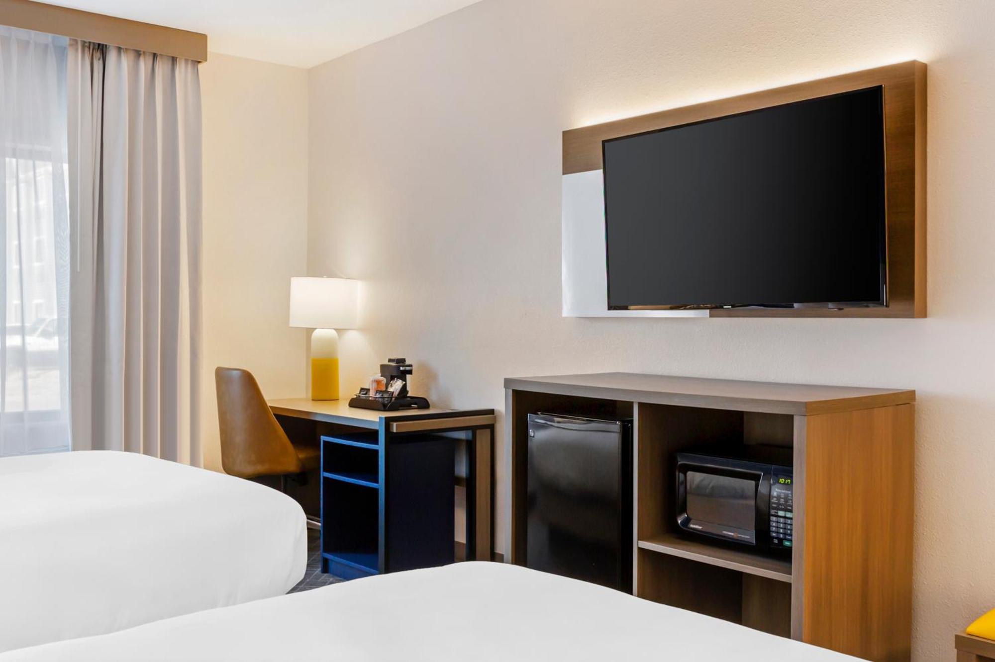 Comfort Inn & Suites Rapid City Near Mt Rushmore Bagian luar foto