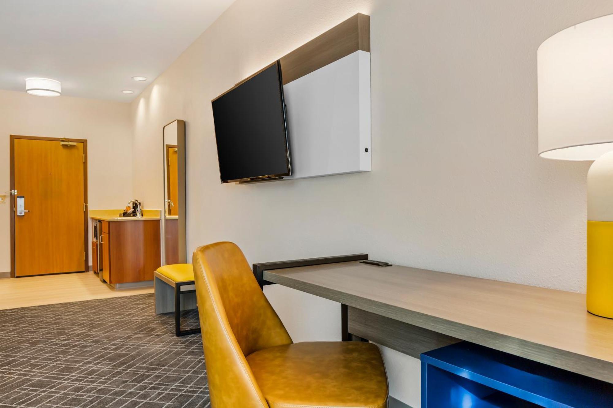 Comfort Inn & Suites Rapid City Near Mt Rushmore Bagian luar foto