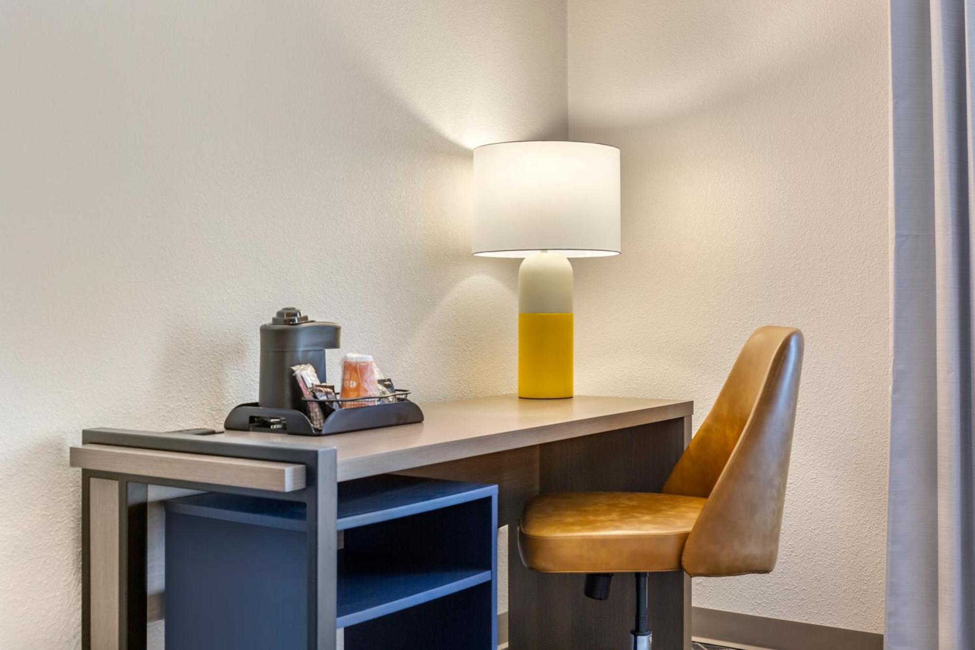 Comfort Inn & Suites Rapid City Near Mt Rushmore Bagian luar foto